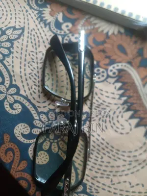 সাধারণ গ্লাস বিক্রির জন্য