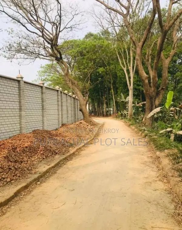 Looking for a plot on Mawa Road? Birtara City could be your top choice.