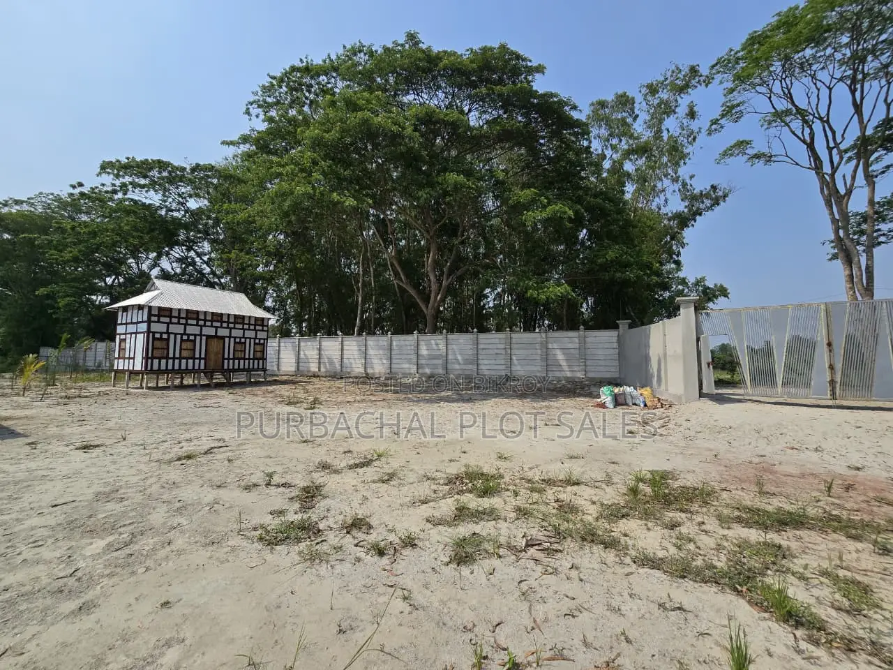 Looking for a plot on Mawa Road? Birtara City could be your top choice.