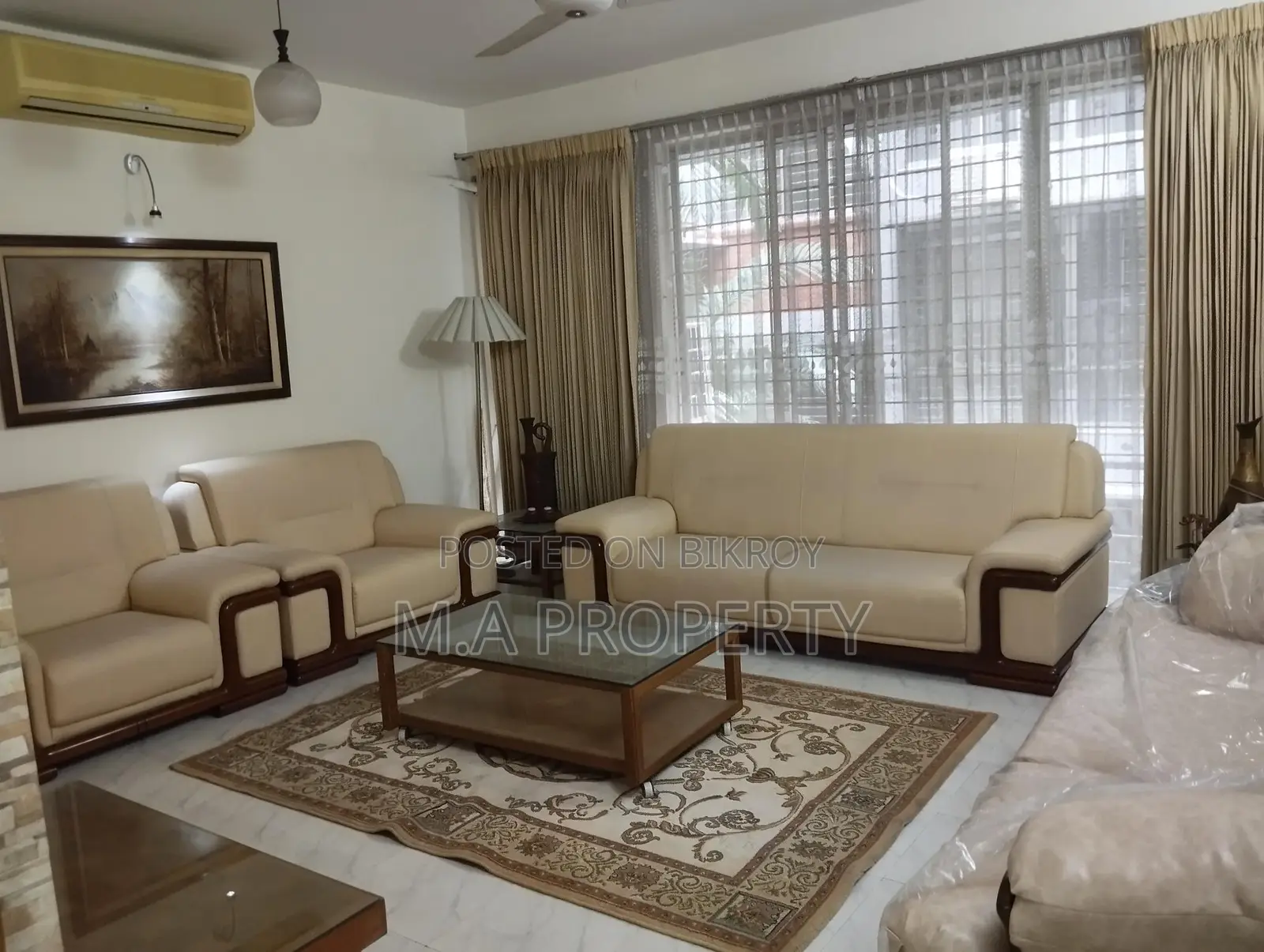 EXCLUSIVE FURNISHED FLAT RENT IN GULSHAN 2 NORTH