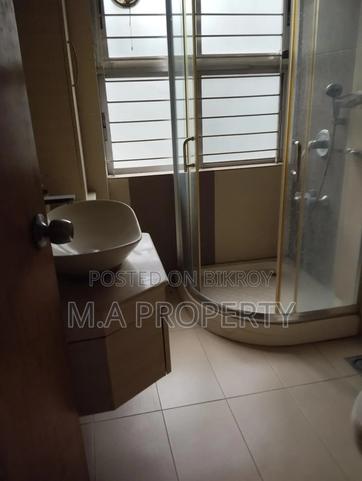 EXCLUSIVE FURNISHED FLAT RENT IN GULSHAN 2 NORTH