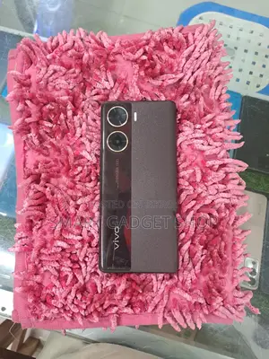 Vivo V29e 8/128 GB (ব্যবহৃত)