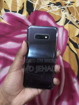 Samsung Galaxy S10e (Used)