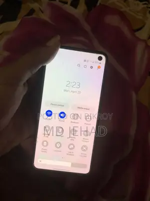 Samsung Galaxy S10e (Used)