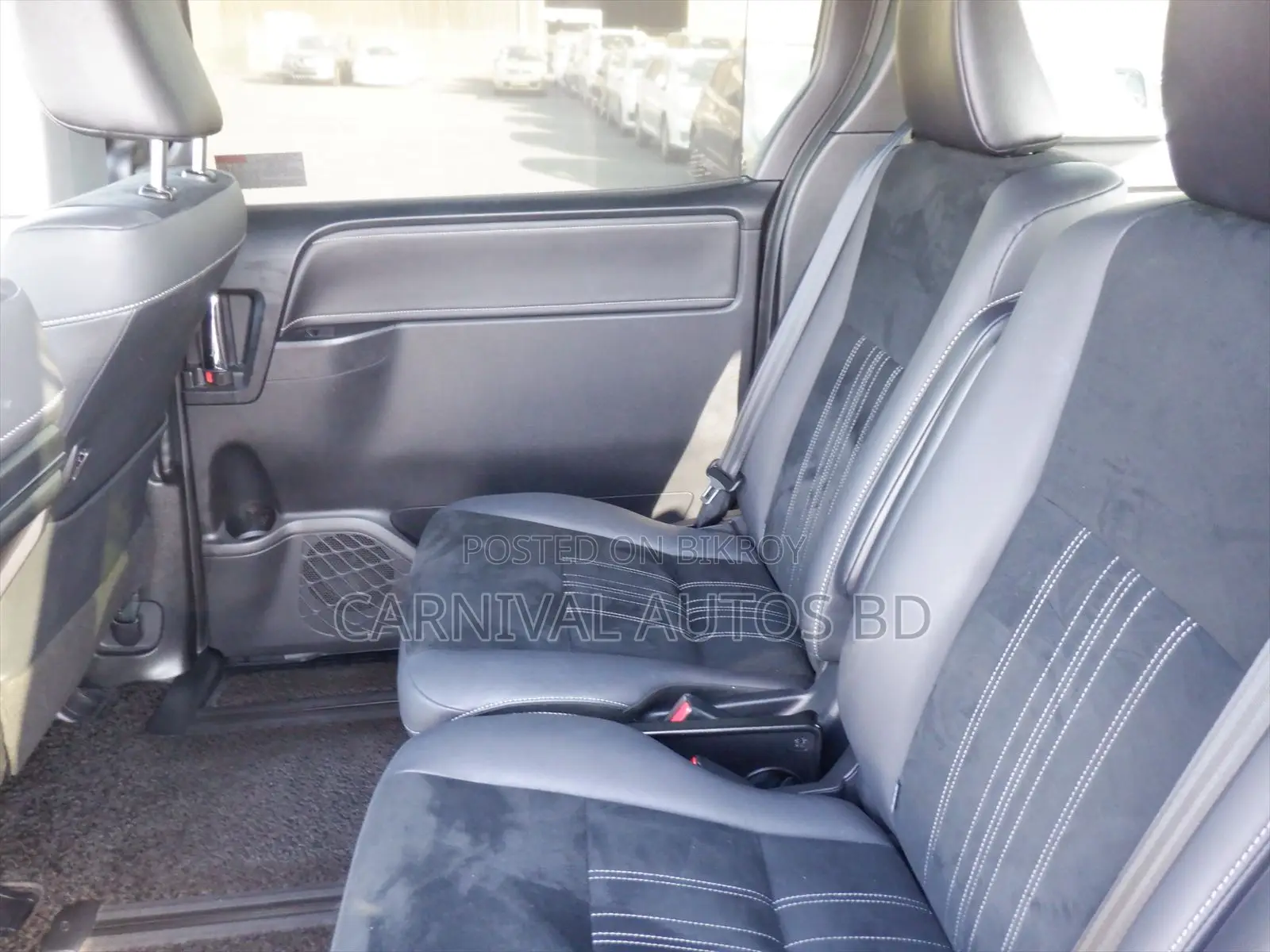 Toyota Esquire GI PREMIUM NONHYBRID 2020