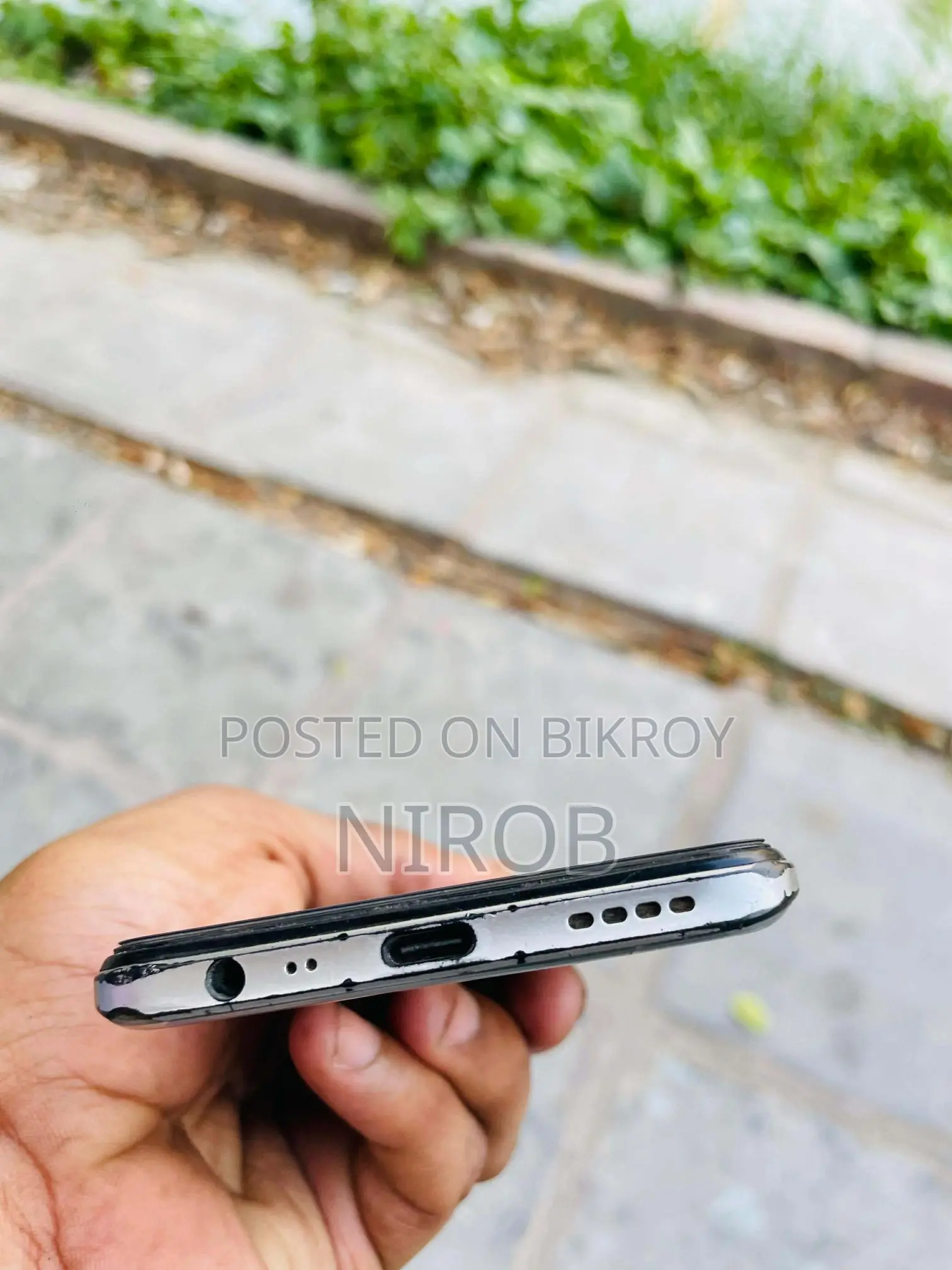 Realme 8 (Used)