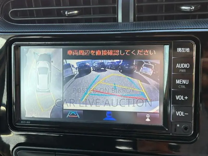 Toyota Aqua Hybrid S 2021