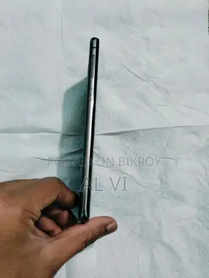 Samsung Galaxy S10 (Used)