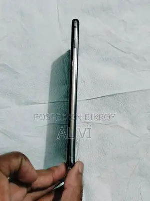 Samsung Galaxy S10 (Used)