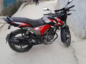TVS Stryker 2019