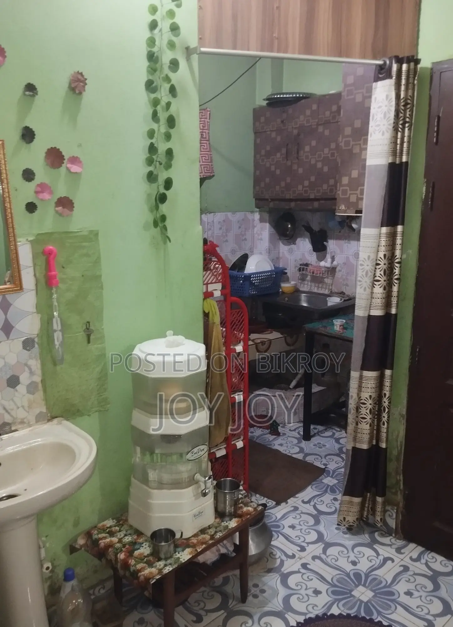 2bdrm Apartment in Chawkbazar for sale