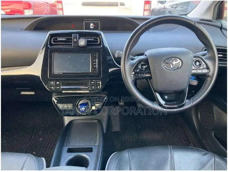 টয়োটা প্রিয়াস এস সেফটি প্লাস ২০২০