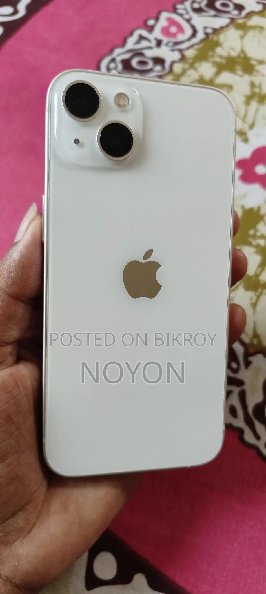 Apple iPhone 13 (Used)