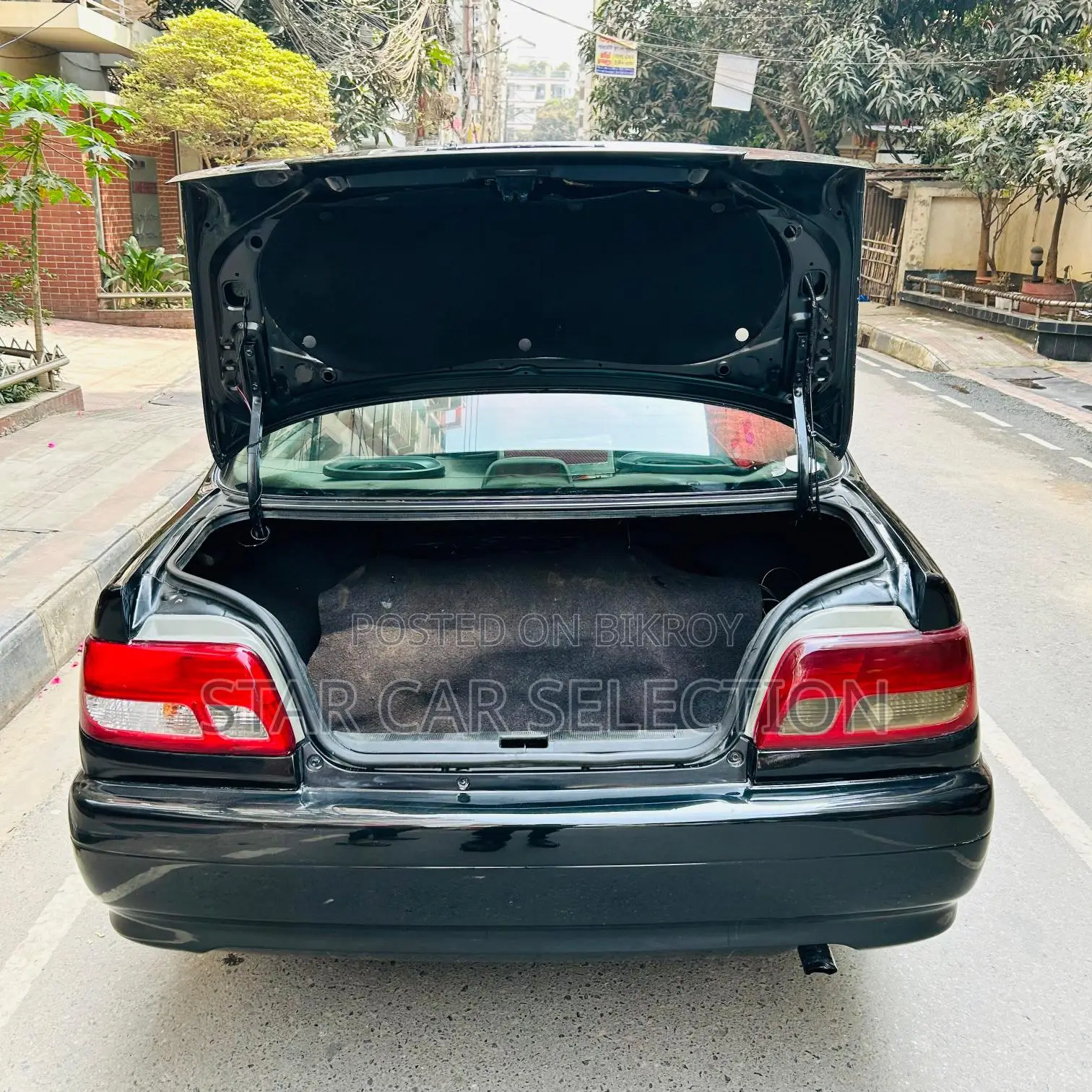 টয়োটা করিনা টিআই ১৯৯৯