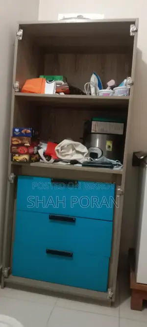 Board Almirah 1 Part