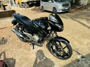 Bajaj Pulsar 150 2017