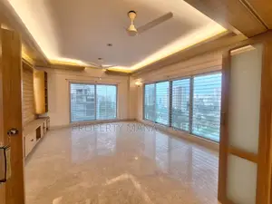 ৩২০০ বর্গফুটের বিলাসবহুল লেক ভিউ অ্যাপার্টমেন্ট ভাড়া ৩ বেড ৪ বাথ