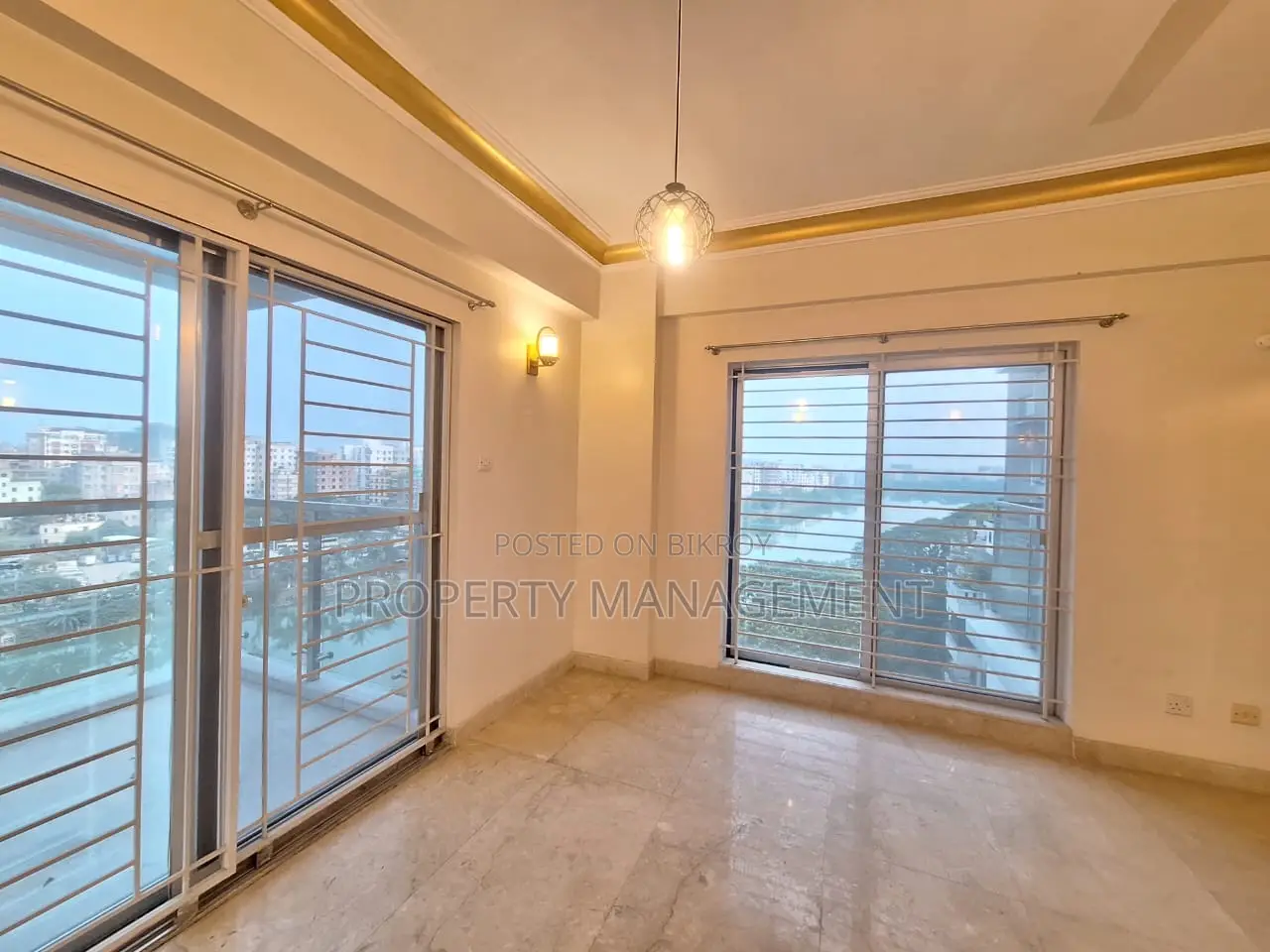 3200Sqft Luxurious Lake View Apartment Rent 3Bed 4Bath Nice