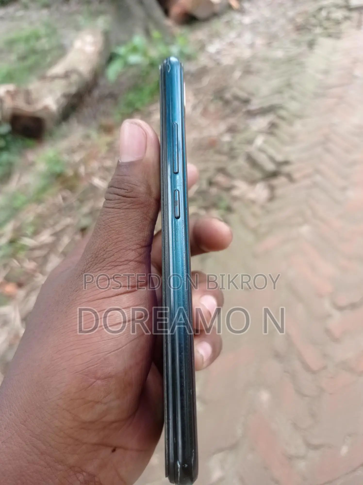 Vivo Y11 . (Used)