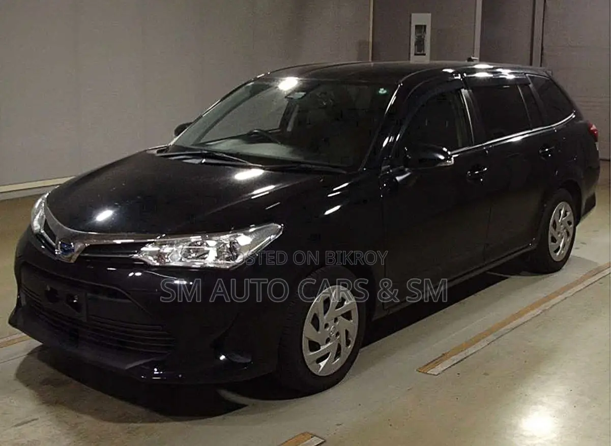 Toyota Fielder Hybrid EX Black 2021