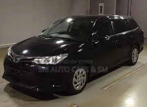Toyota Fielder Hybrid EX Black 2021
