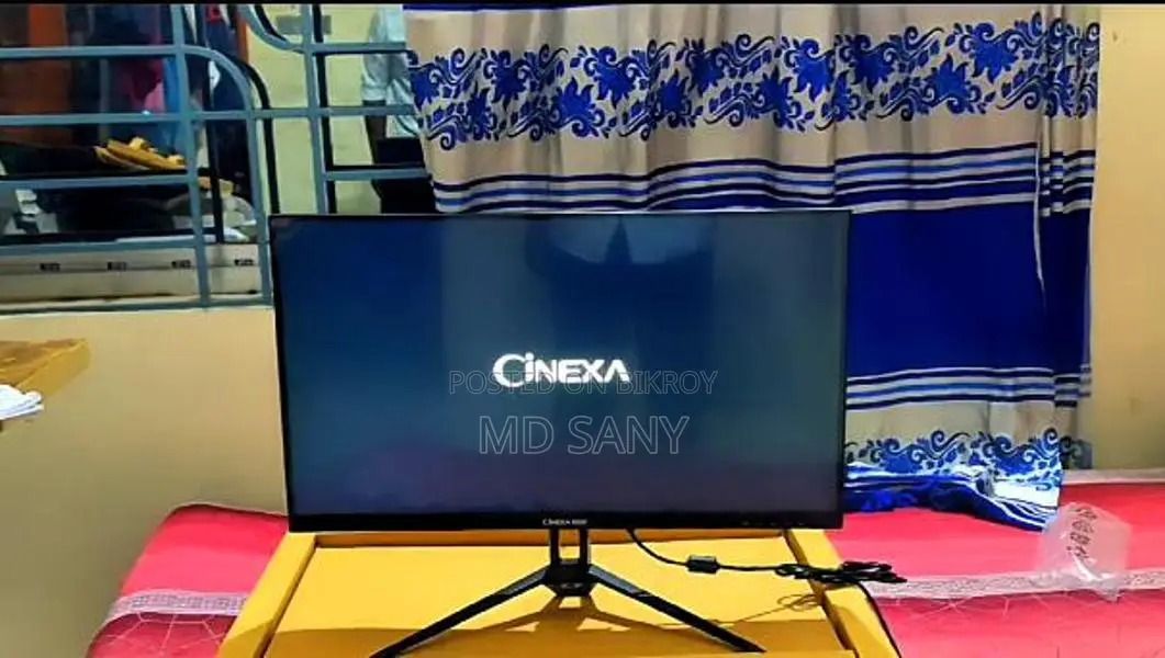 কম দামে নতুন মনিটর পাচ্ছেন