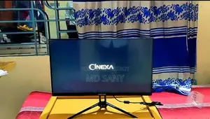 কম দামে নতুন মনিটর পাচ্ছেন