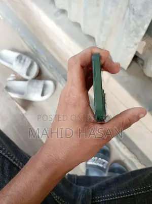 Apple iPhone 13 (Used)