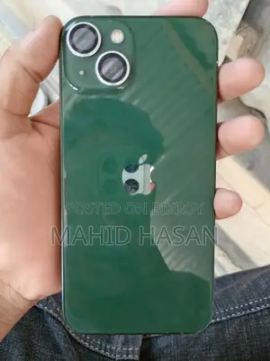 Apple iPhone 13 (Used)