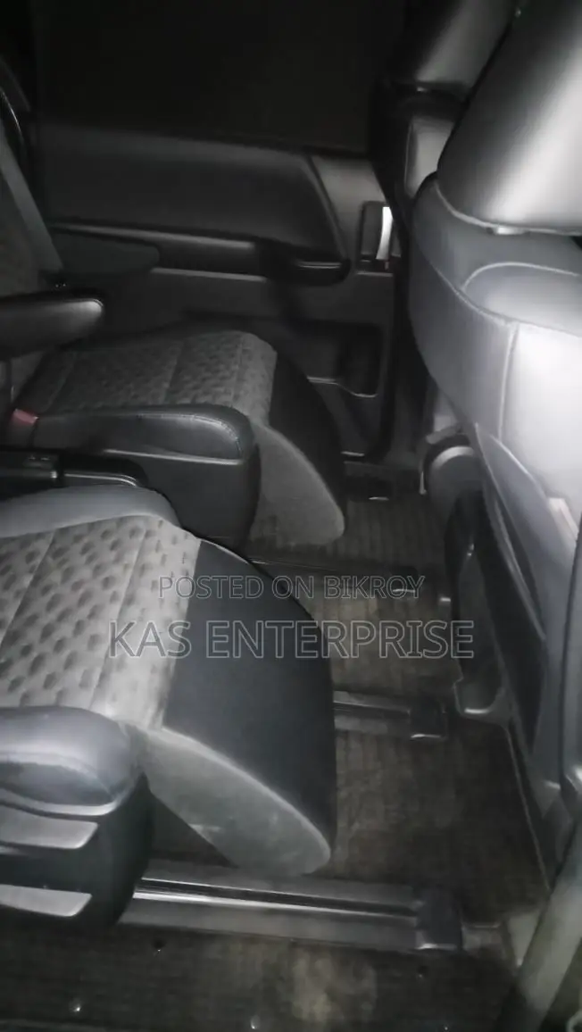 Toyota Voxy S-Z HYBRID BLACK 226 2022