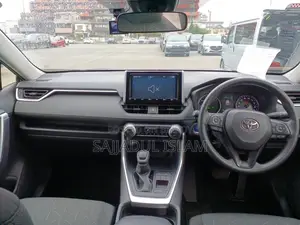 Toyota RAV4 2021