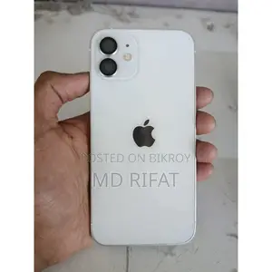 Apple iPhone 12 (Used)
