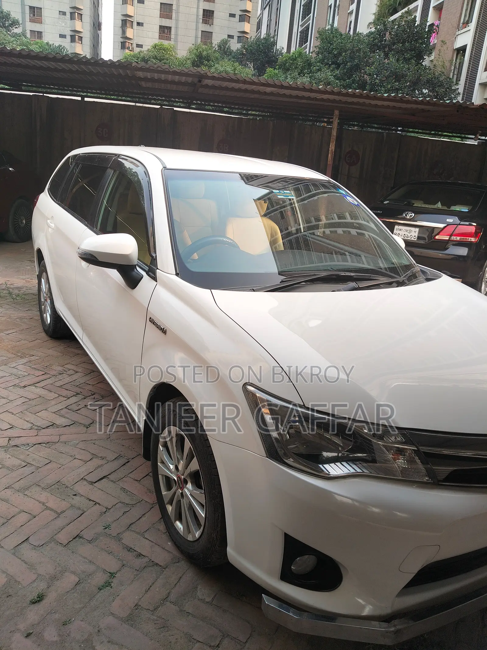 Toyota Corolla Fielder 2014 White