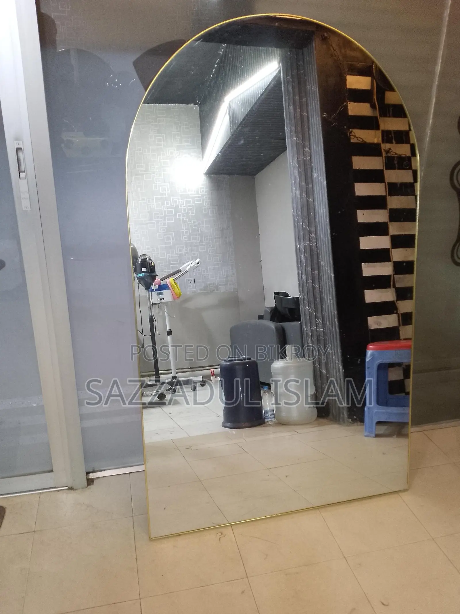 হাইড্রা ফেশিয়াল মেশিন