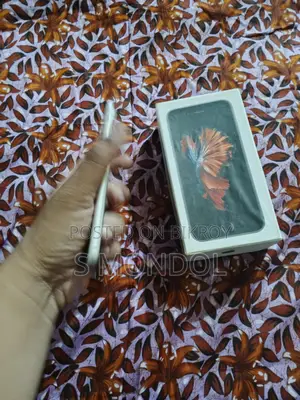 অ্যাপল আইফোন ৬ (ব্যবহৃত)