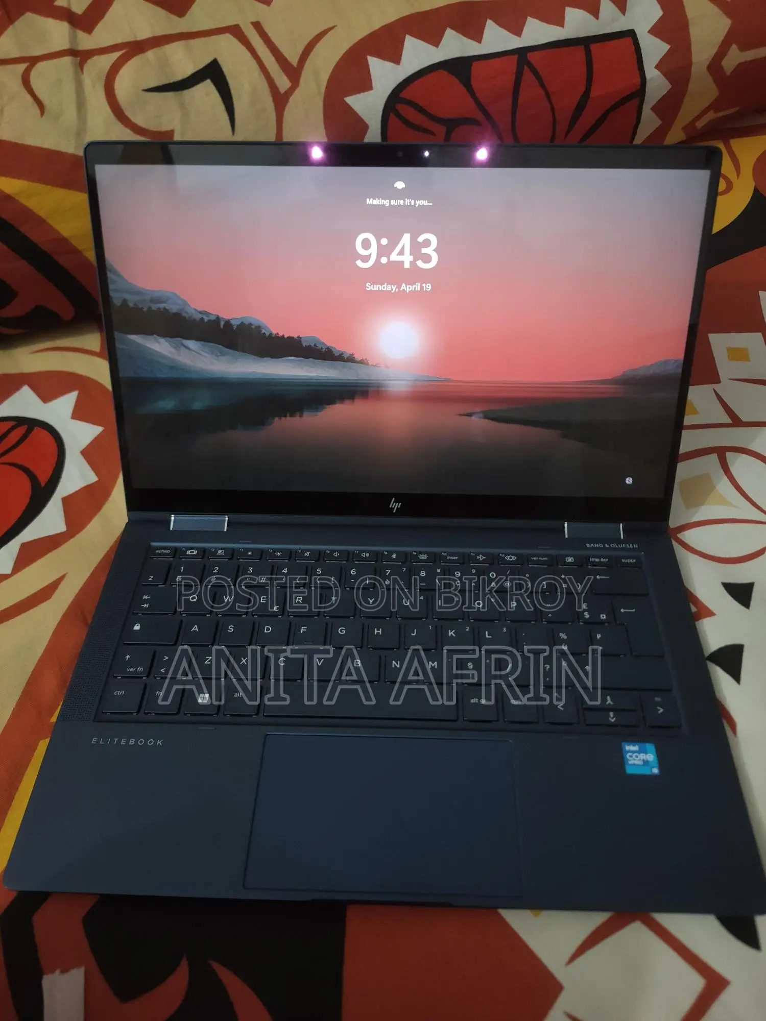 HP Dragonfly EliteBook vPro