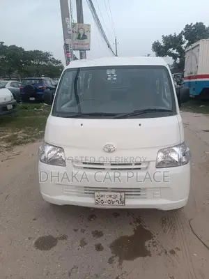 Toyota Townace Delivery Van 2010