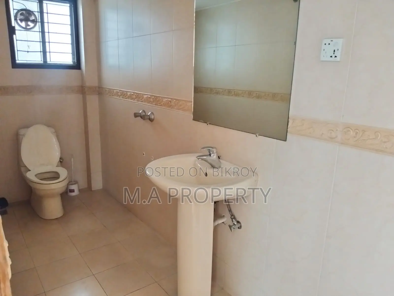 MEW 3 BED 4000 SFT FLAT RENT IN BARIDHARA DIPLOMATIC