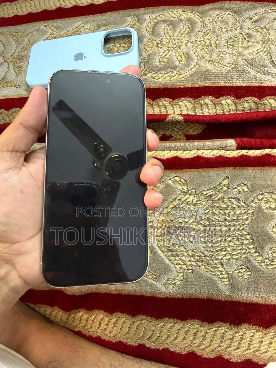 Apple iPhone 16 Pro (ব্যবহৃত)