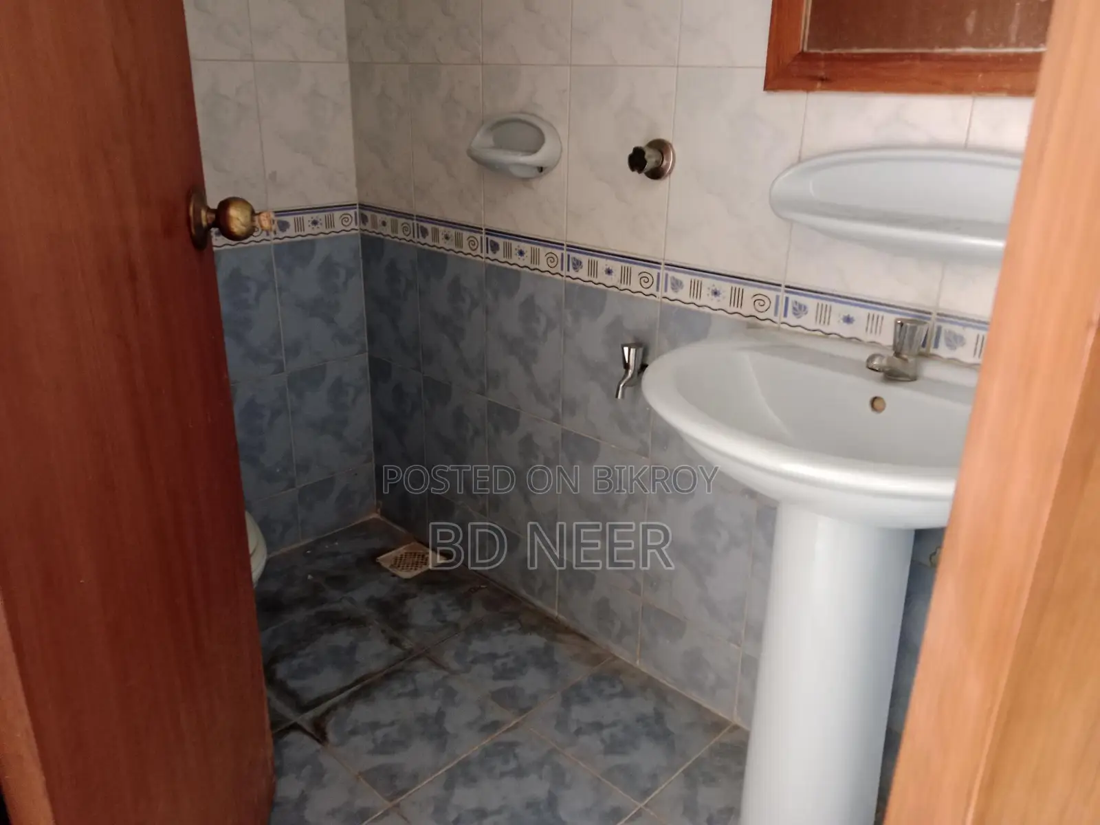 So nice 3 Bed room apt rent in Gulshan 2