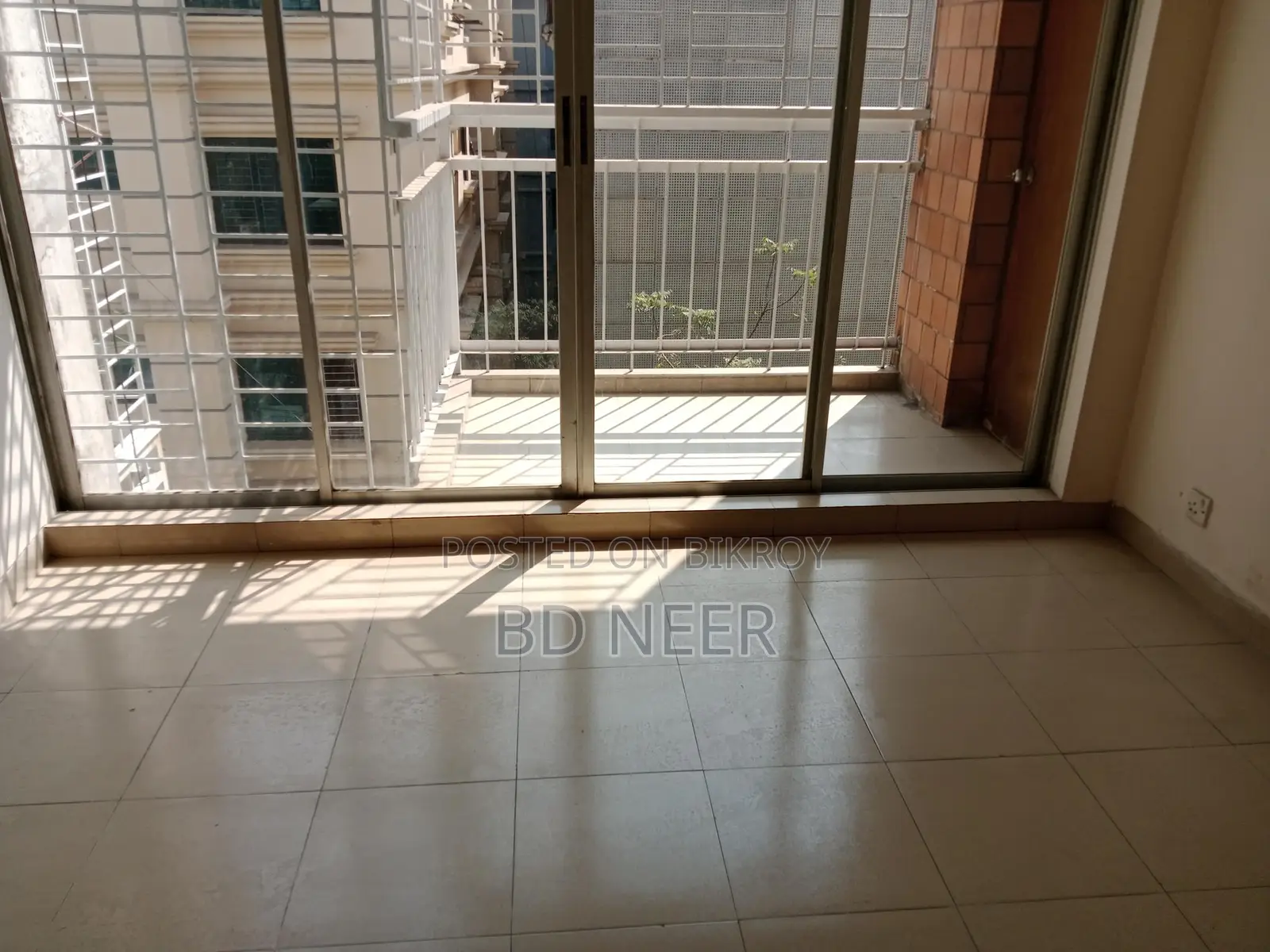 So nice 3 Bed room apt rent in Gulshan 2
