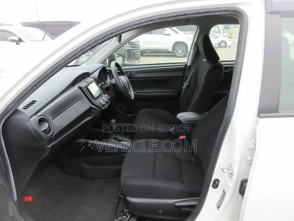 Toyota Axio EX Non Hybrid Push 2020