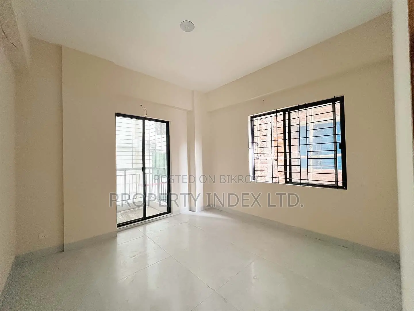 1780 sqft ready Apartment for Sale! at Bashundhara R/A