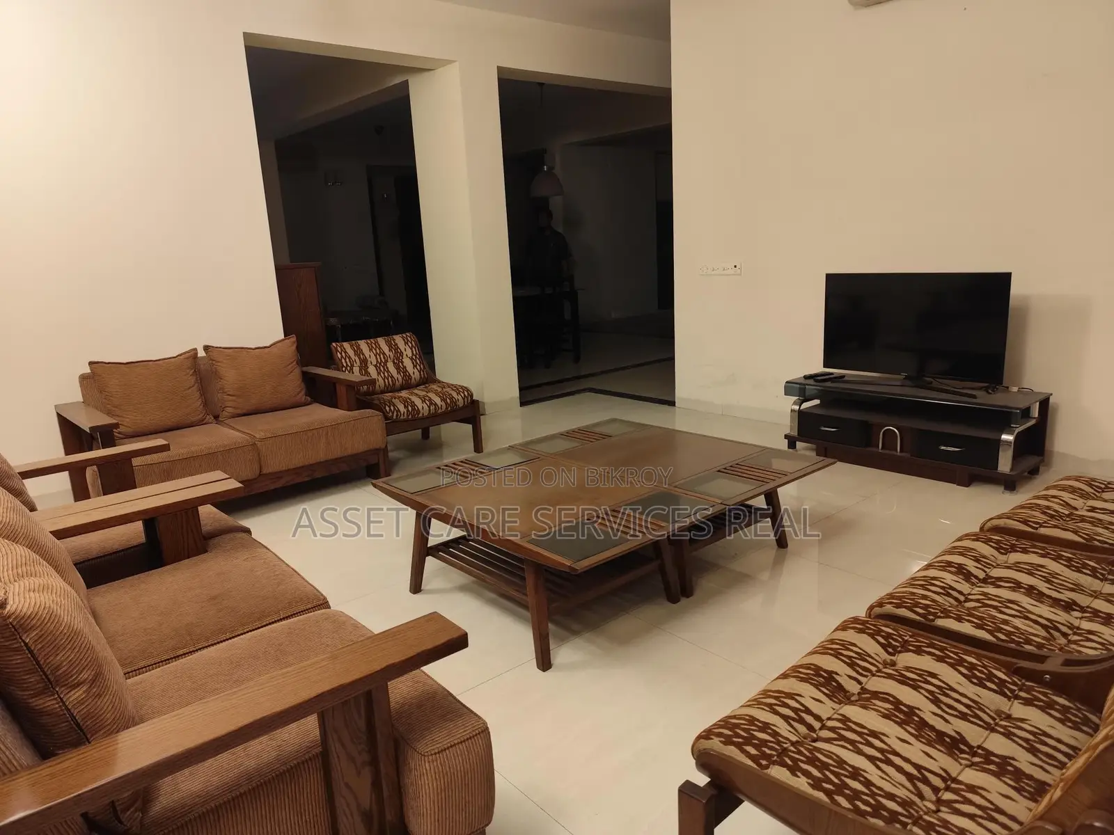 Fully-Furnishid 3Bed Exclusive Apartment Rent Baridhara Diplomatic Zone