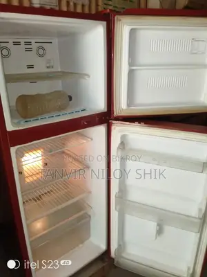 11 CFT LG Fridge Running
