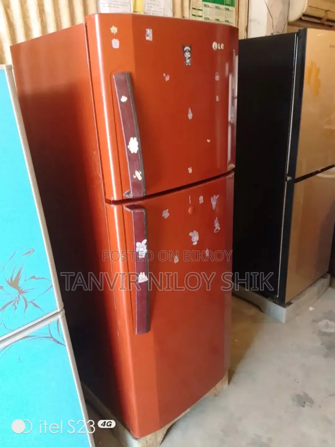 11 CFT LG Fridge Running