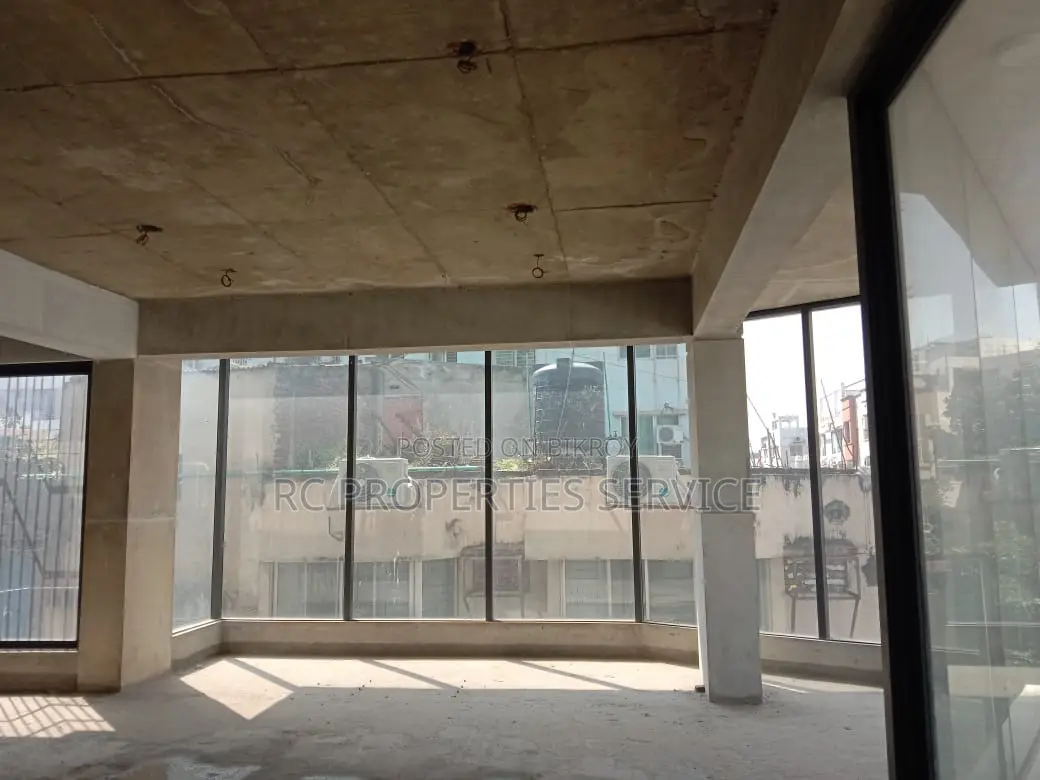 2400sft commercial floor rent in Uttara. (005)