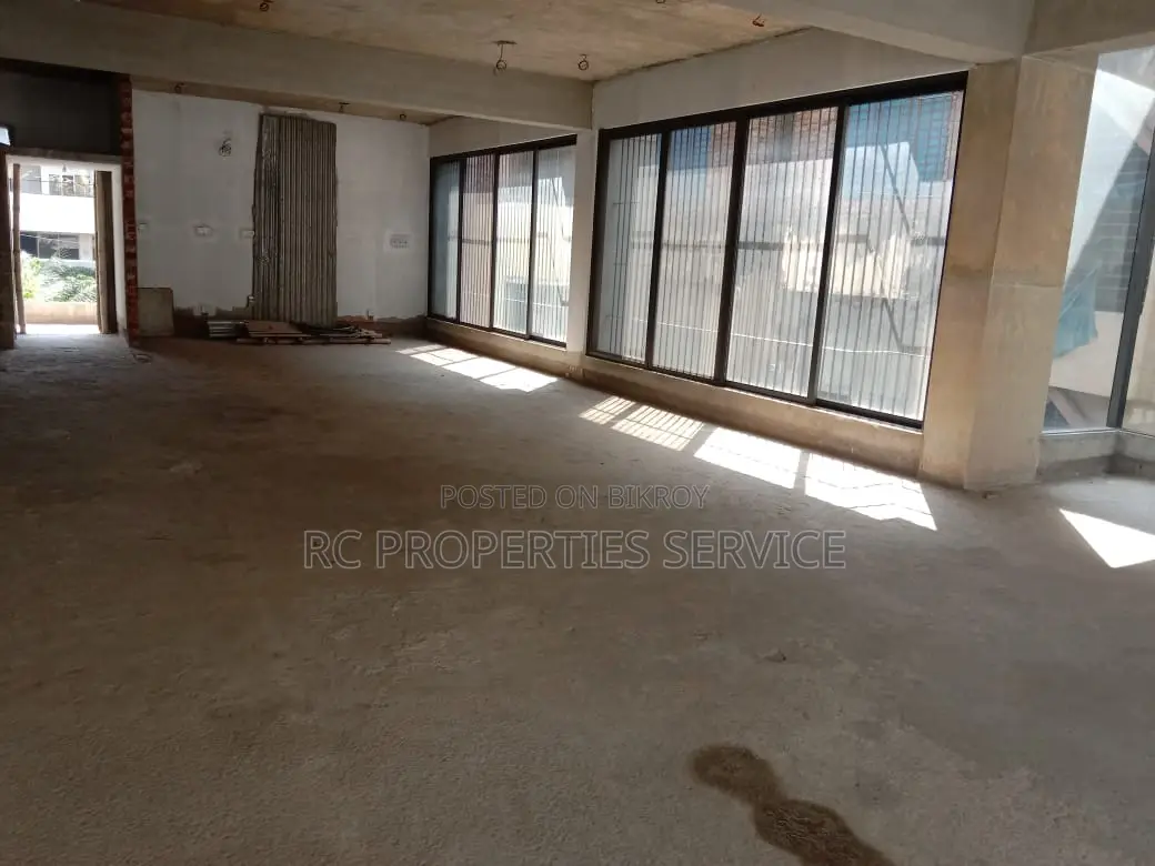 2400sft commercial floor rent in Uttara. (005)