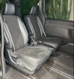 Toyota Noah SI WXB 3 HYB 4.5 2021