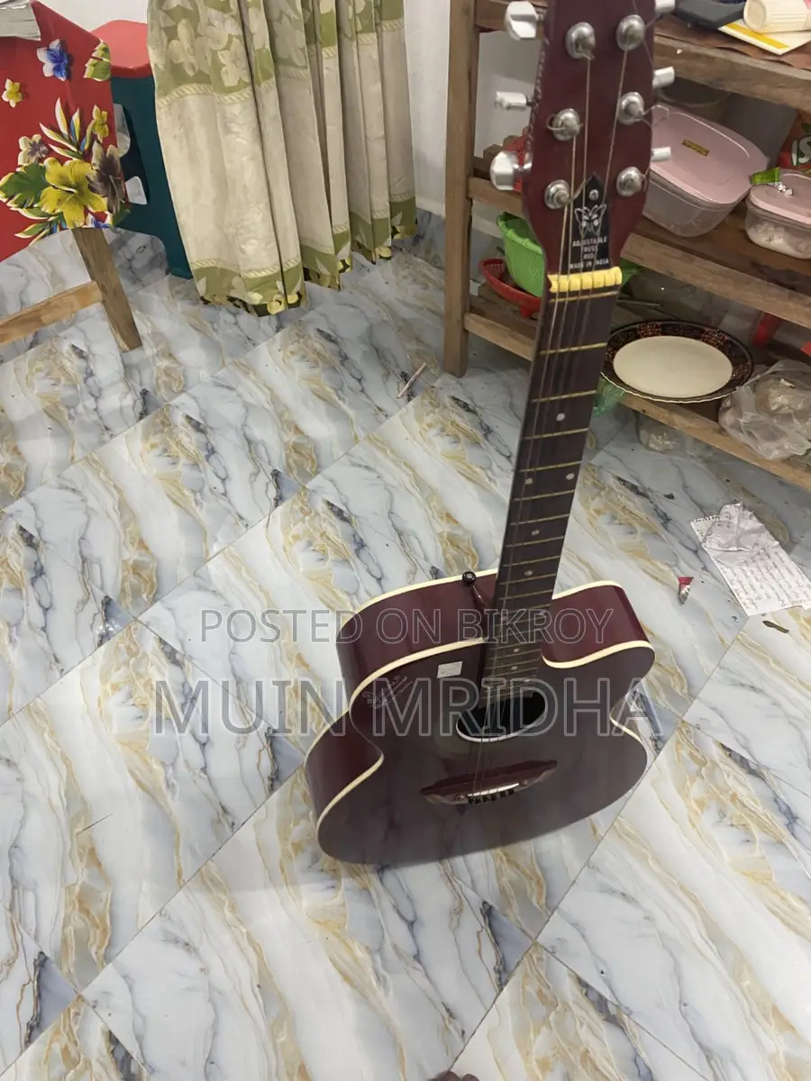 গিটার বিক্রির জন্য